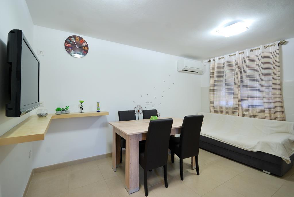 Apartment Luti プーラ エクステリア 写真