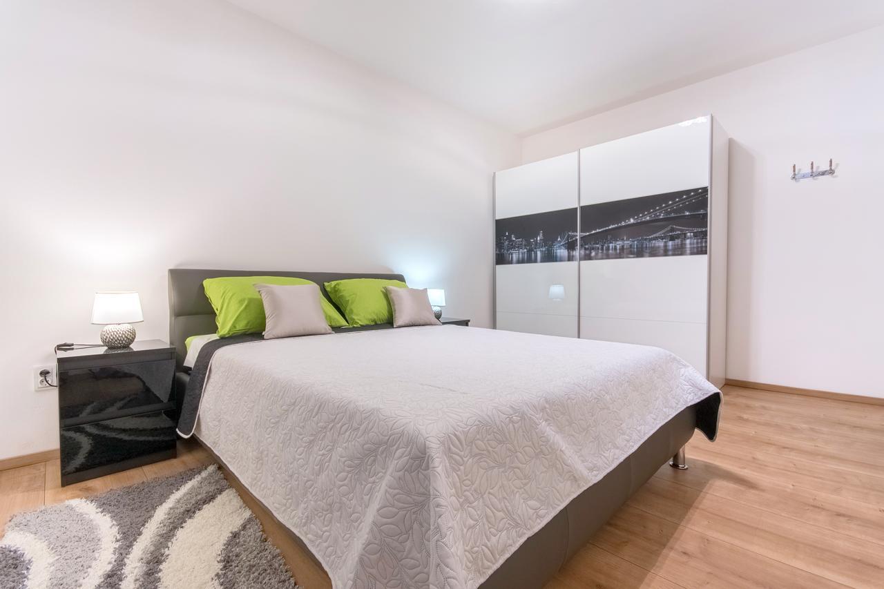 Apartment Luti プーラ エクステリア 写真